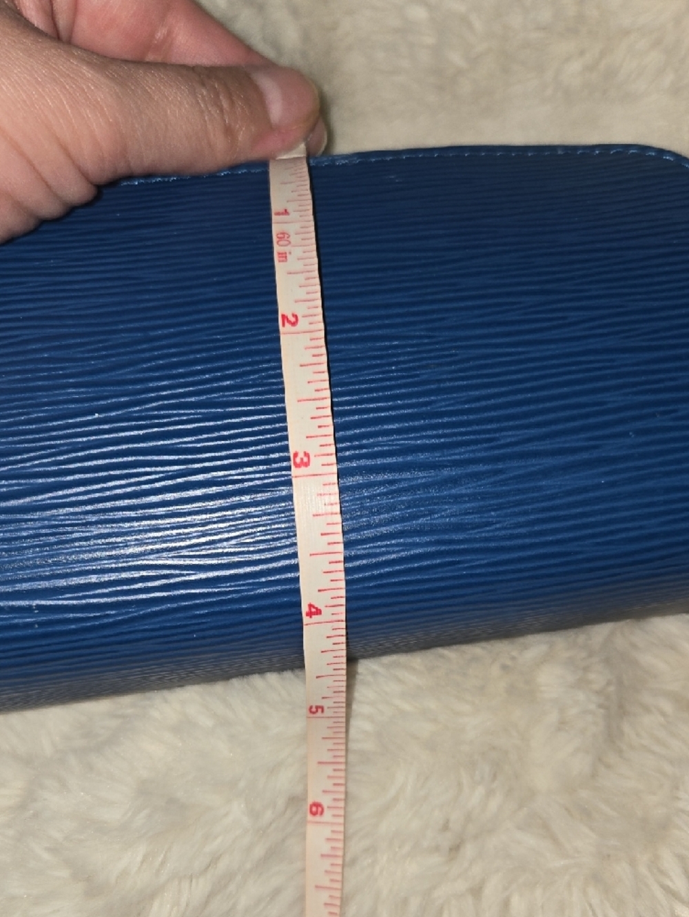Louis Vuitton Blue Epi Leather Zip Around Cosmetic Case - Picture 11 of 12